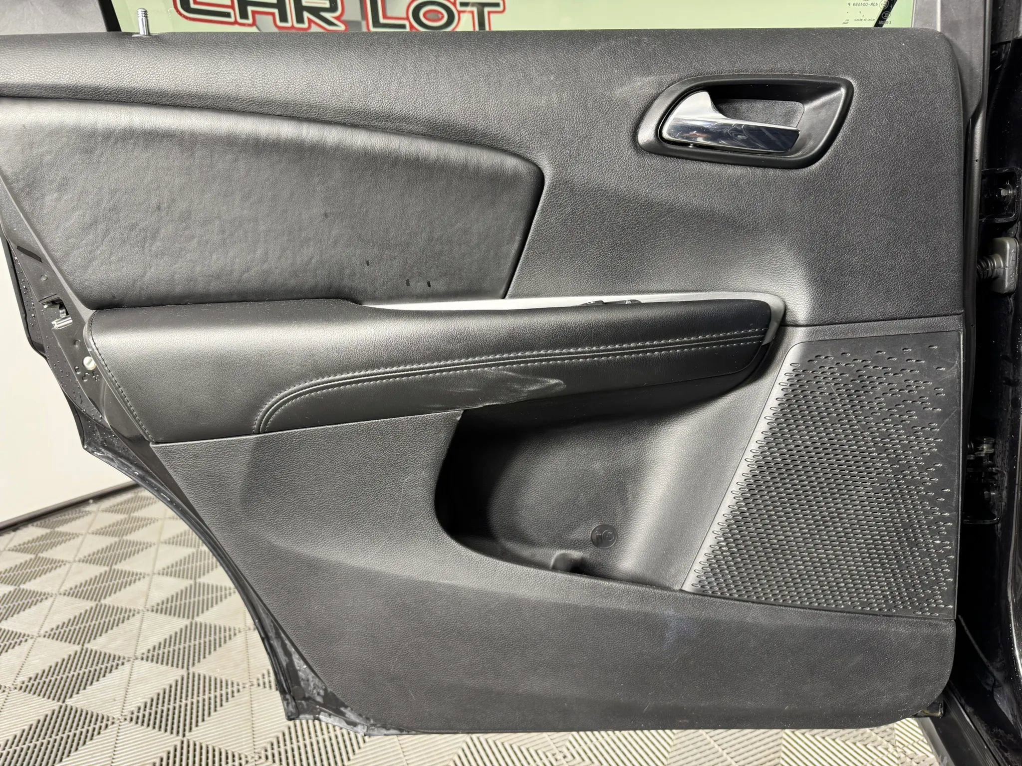 Used 2013 Dodge Journey SXT w/ Flexible Seating Group AWD/4WD image 42