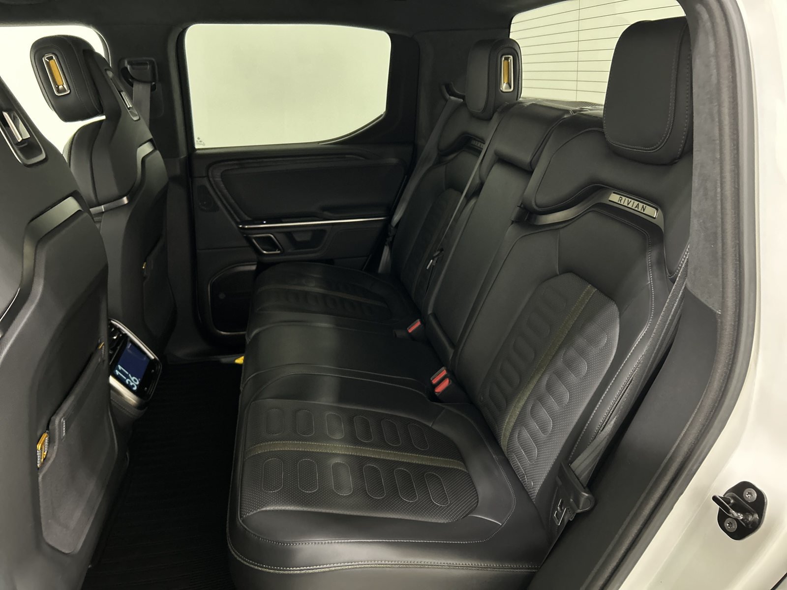 Used 2024 Rivian R1T Adventure Quad AWD/4WD image 21