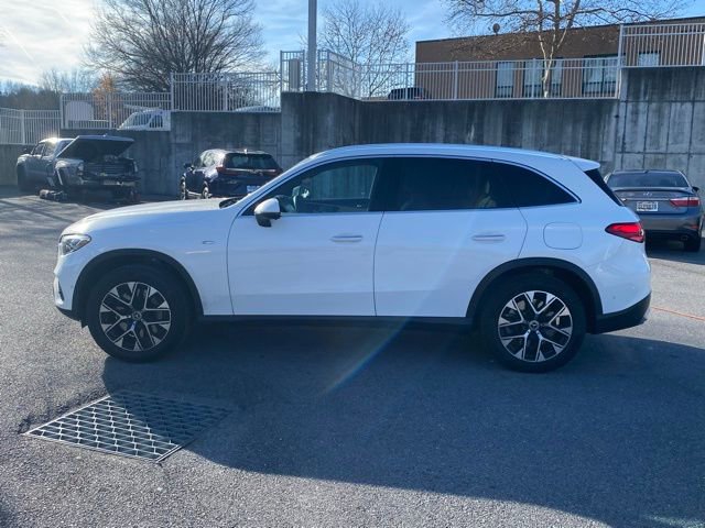 Used 2025 Mercedes-Benz GLC 350e GLC 350e image 4