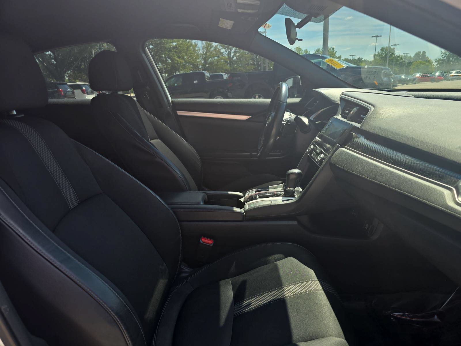Used 2019 Honda Civic Sport image 10