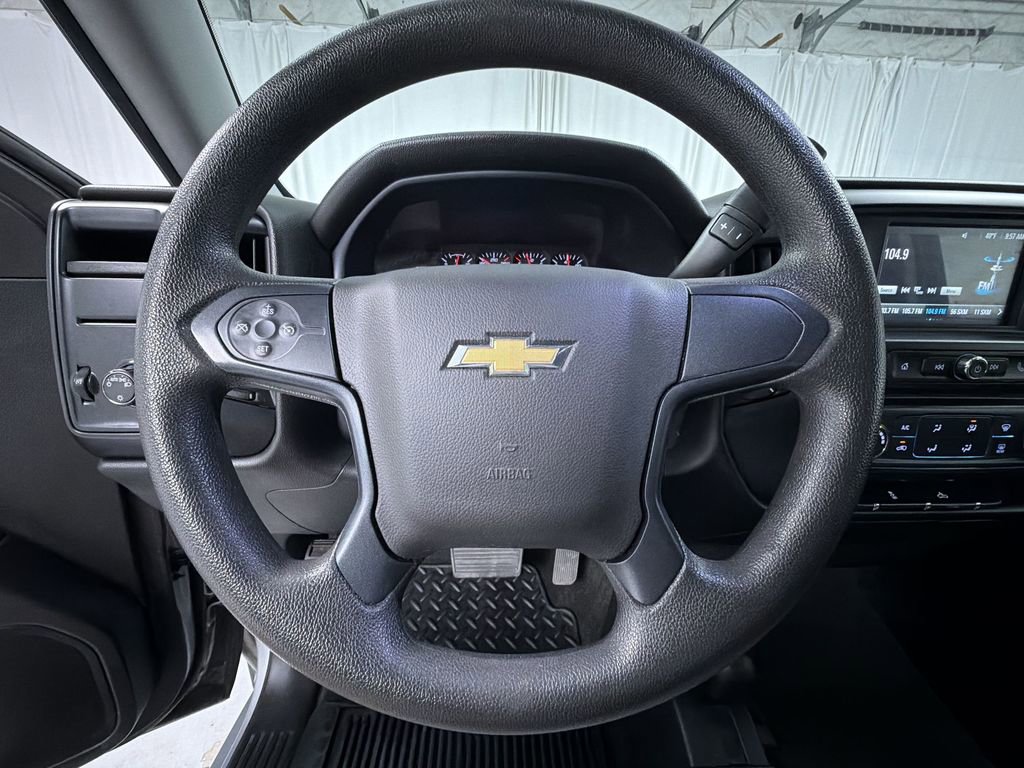 Used 2017 Chevrolet Silverado 1500 Custom w/ Custom Convenience Package image 23