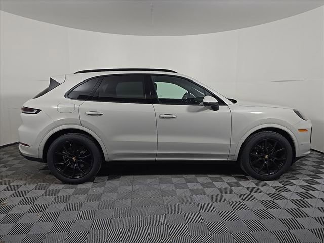 New 2026 Porsche Cayenne image 8