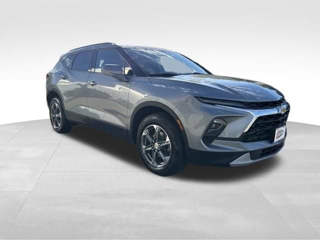 Certified 2023 Chevrolet Blazer LT w/ Convenience Package image 7
