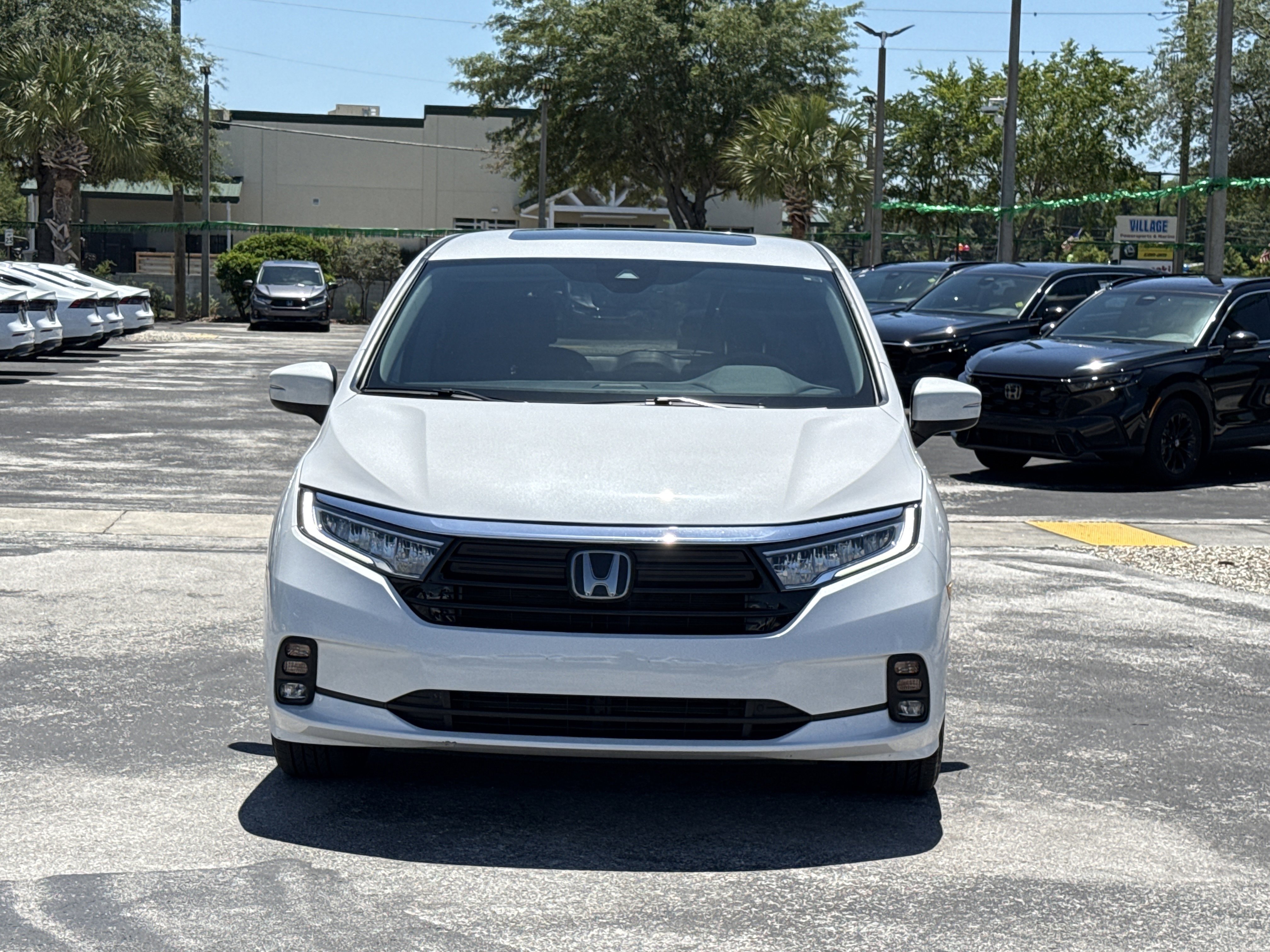 Certified 2024 Honda Odyssey EX-L image 4