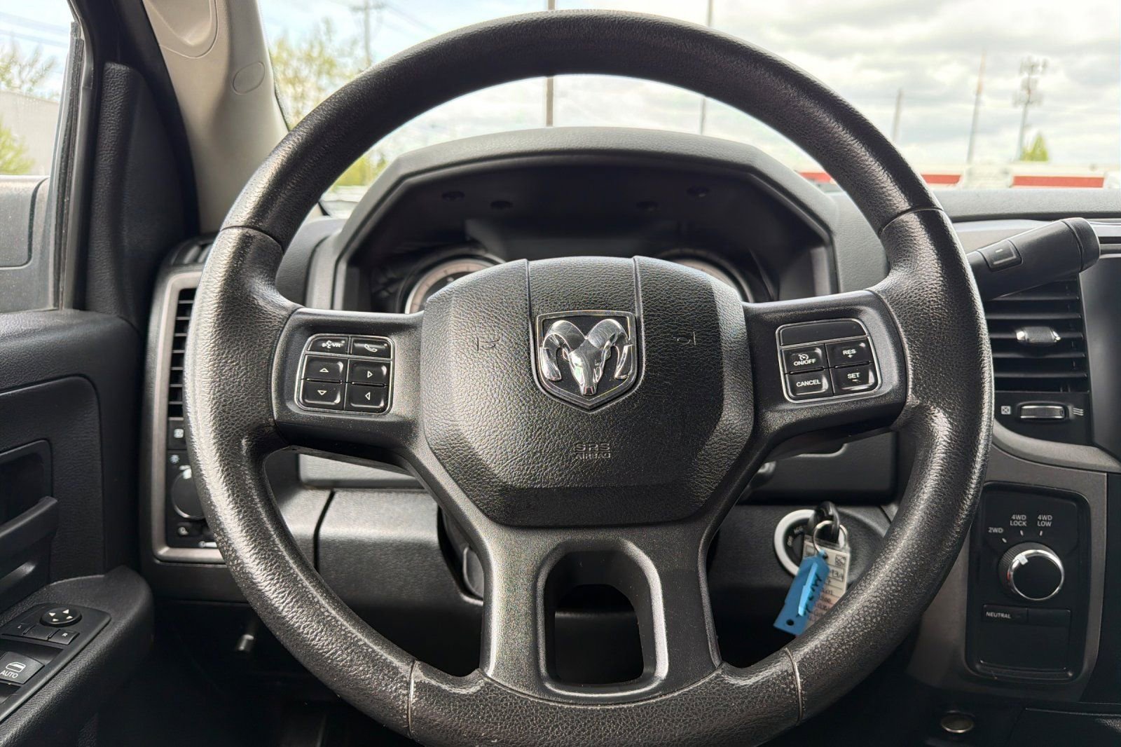 Used 2017 RAM 3500 Tradesman w/ Chrome Appearance Group AWD/4WD image 22