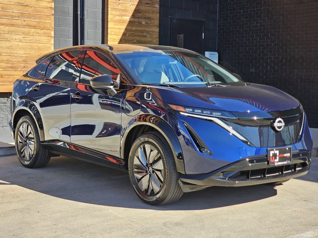 Used 2024 Nissan Ariya AWD image 9