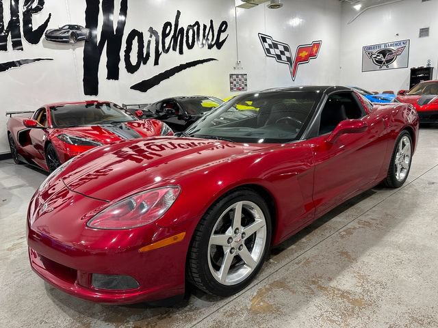 Used 2005 Chevrolet Corvette Coupe w/ Preferred Equipment Group RWD image 31