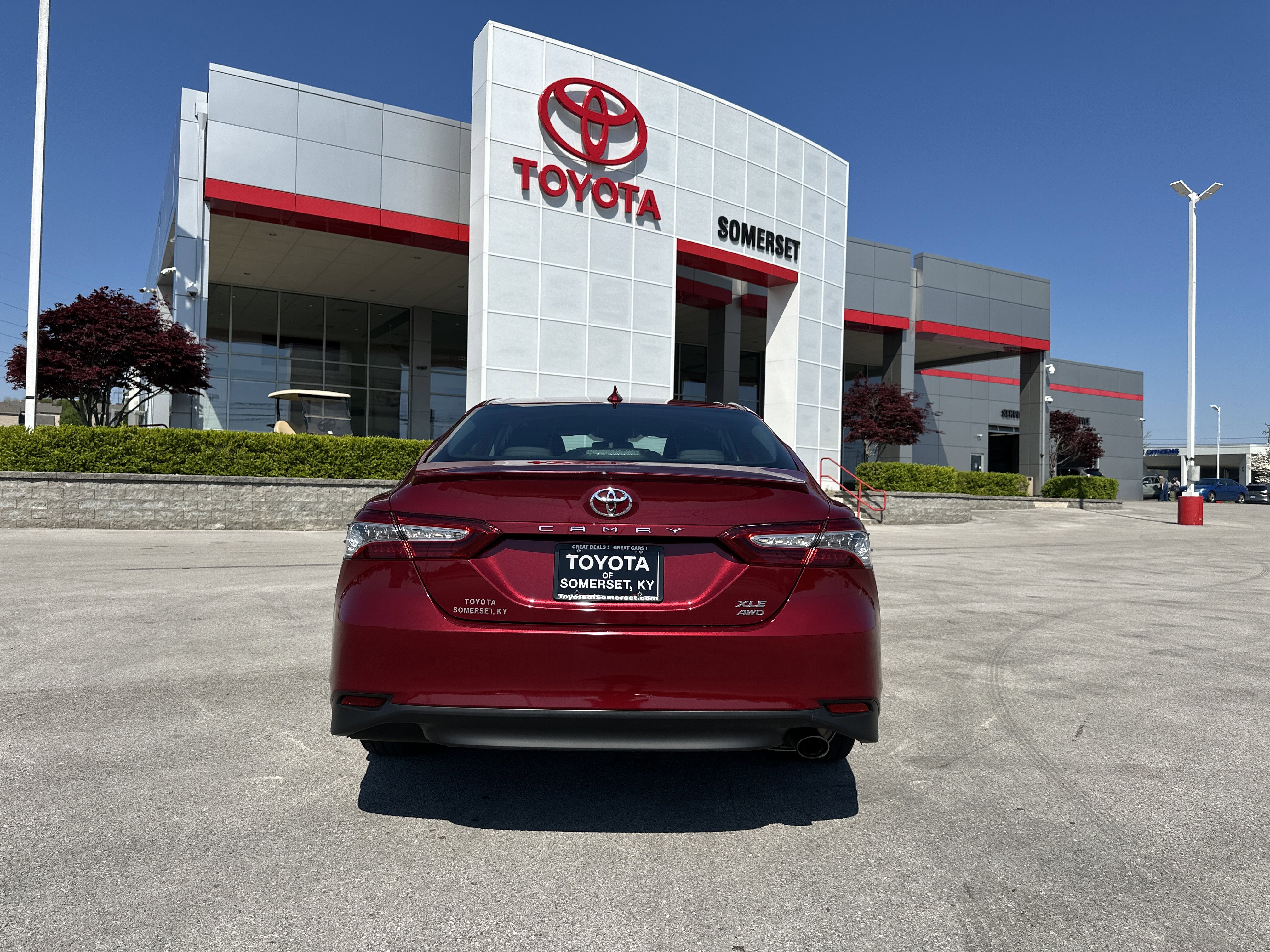 Certified 2020 Toyota Camry XLE w/ Navigation Package AWD/4WD image 6