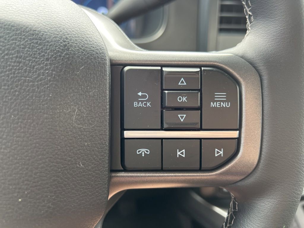 New 2026 Ford F250 Lariat w/ FX4 Off-Road Package image 17
