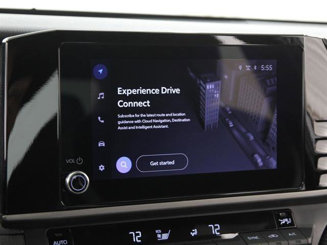 Used 2025 Toyota Camry SE image 10