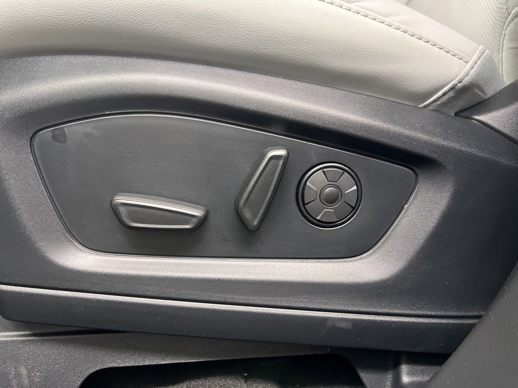 New 2026 Ford Explorer Platinum w/ LUX Leather Package image 30