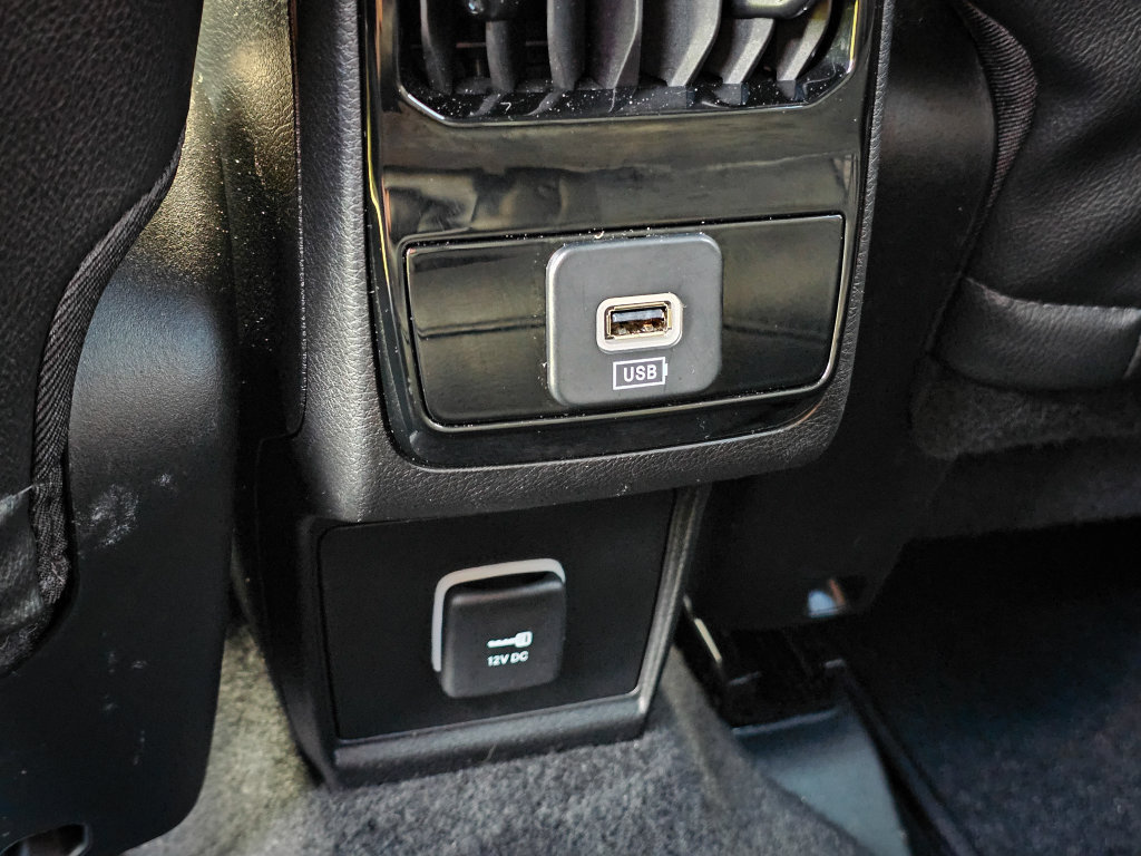 Used 2023 Jeep Compass Limited AWD/4WD image 33