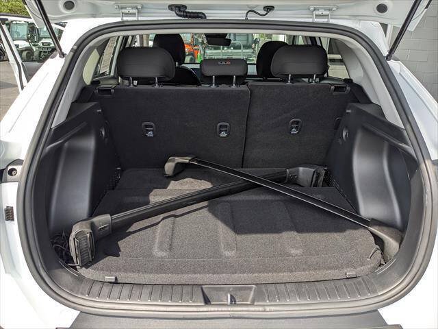 Used 2024 Hyundai Kona SEL FWD image 14