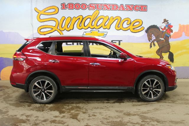 Used 2017 Nissan Rogue SL