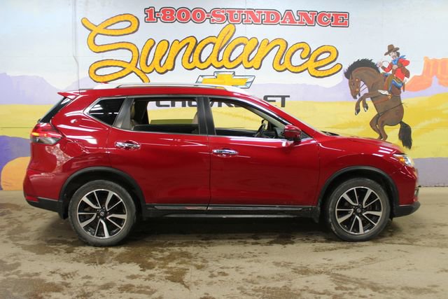 Used 2017 Nissan Rogue SL AWD/4WD image 1