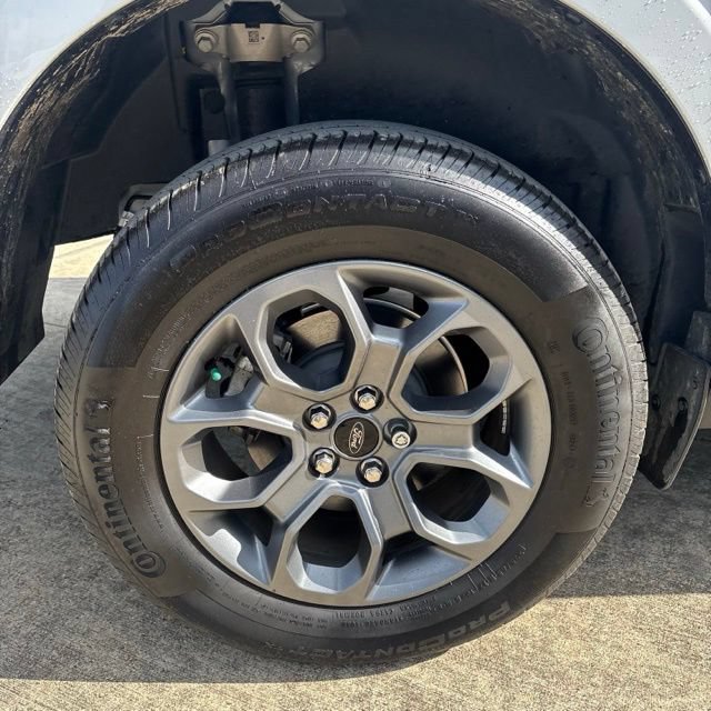 Used 2025 Ford Maverick XLT w/ XLT Luxury Package FWD image 12