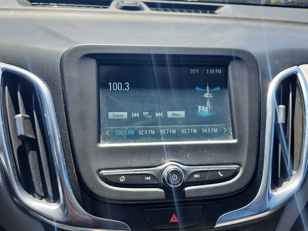 Used 2018 Chevrolet Equinox LT FWD image 22