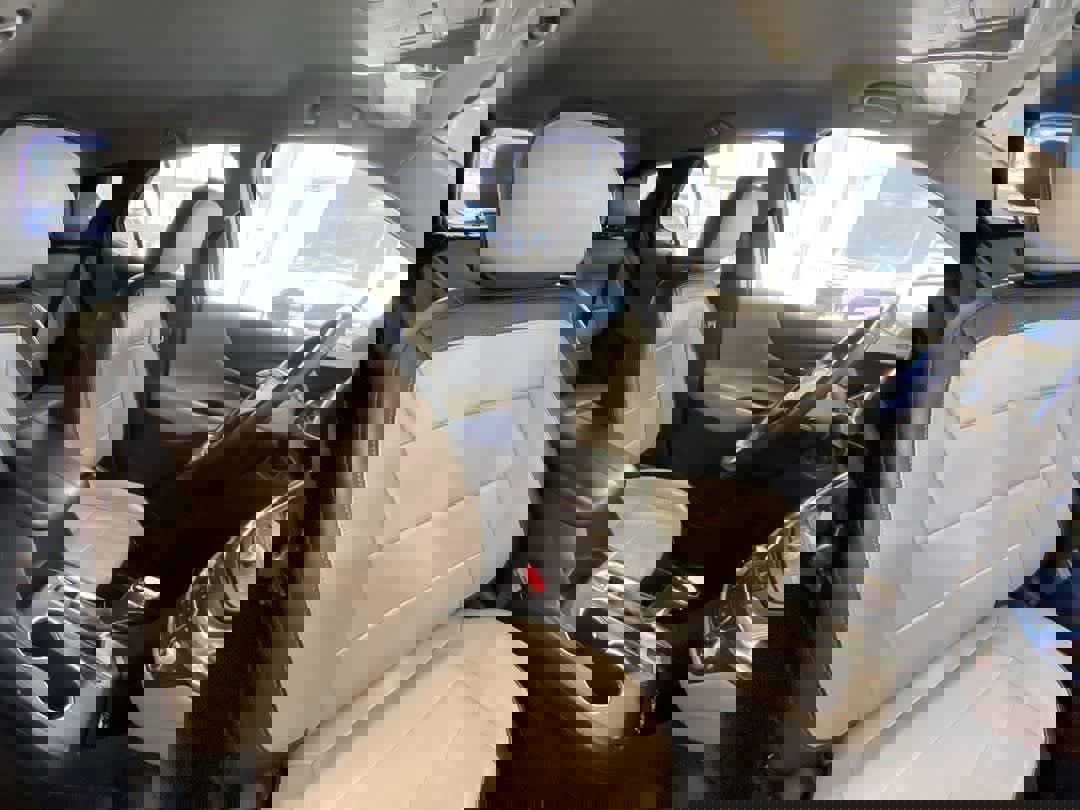 Used 2018 Chevrolet Equinox Premier image 27