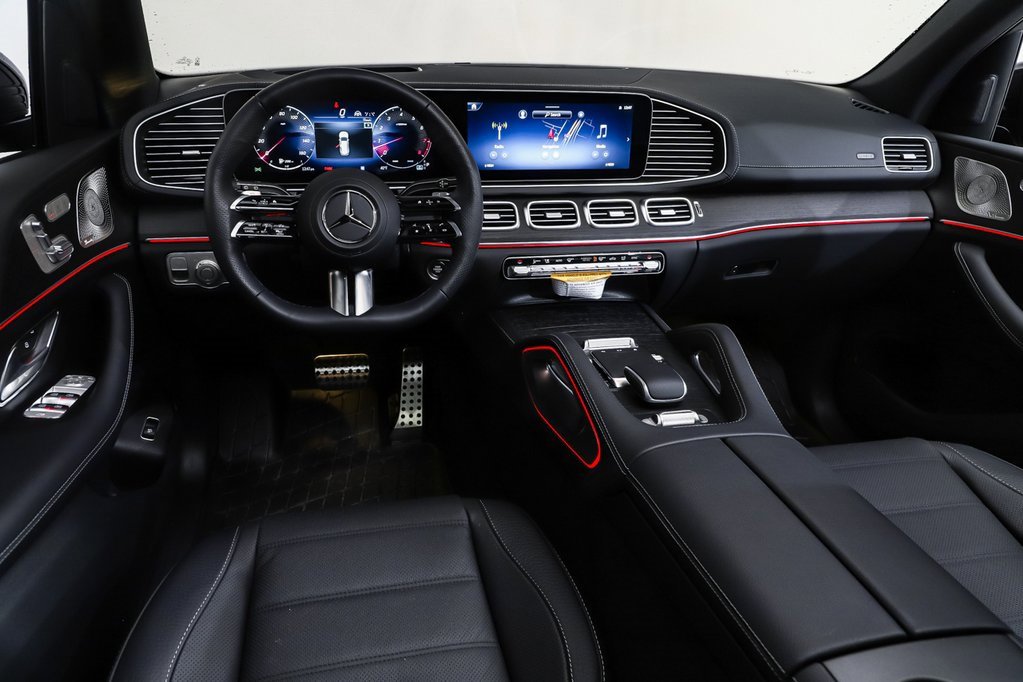 New 2026 Mercedes-Benz GLS 580 4MATIC image 6