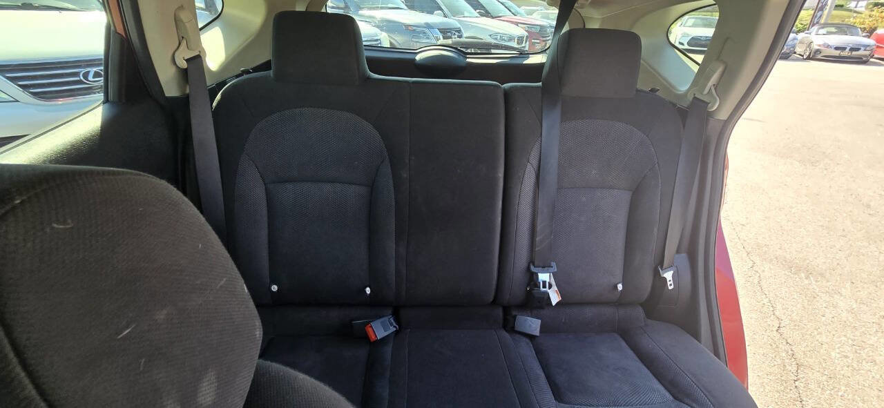 Used 2014 Nissan Rogue S w/ Convenience Package image 37