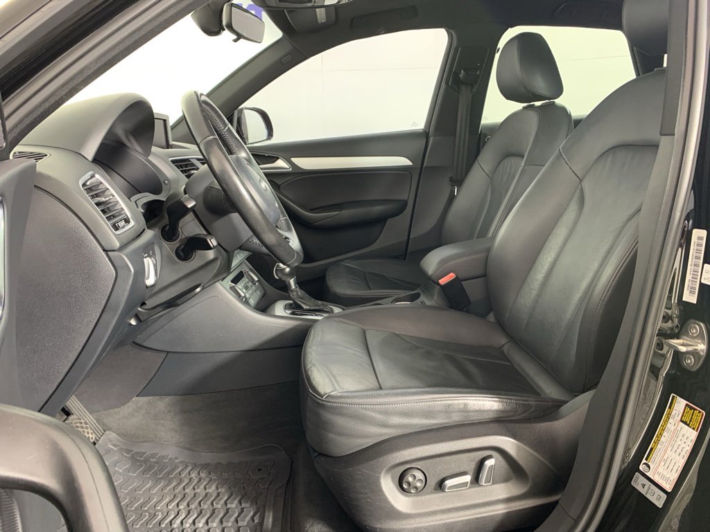 Used 2017 Audi Q3 2.0T Premium w/ Convenience Package image 16