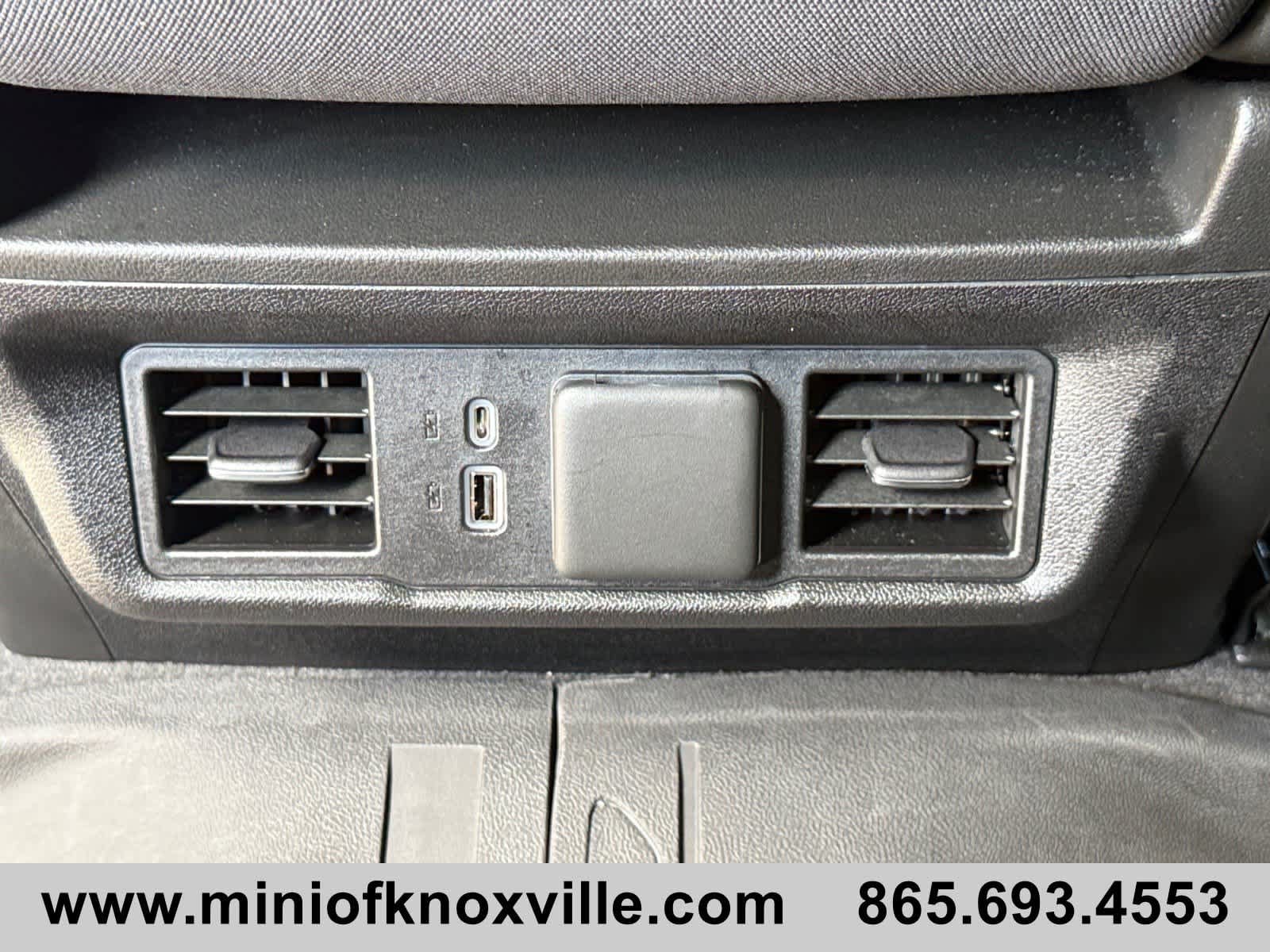 Used 2023 Chevrolet Silverado 1500 LT w/ Protection Package AWD/4WD image 17