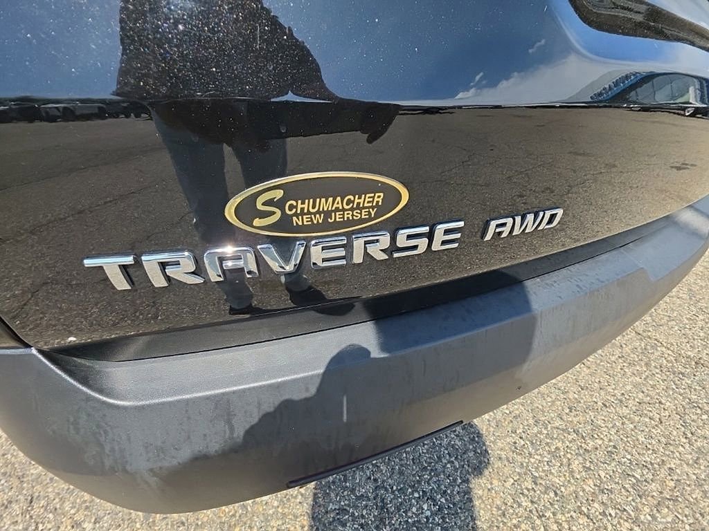 Used 2023 Chevrolet Traverse LT AWD/4WD image 34