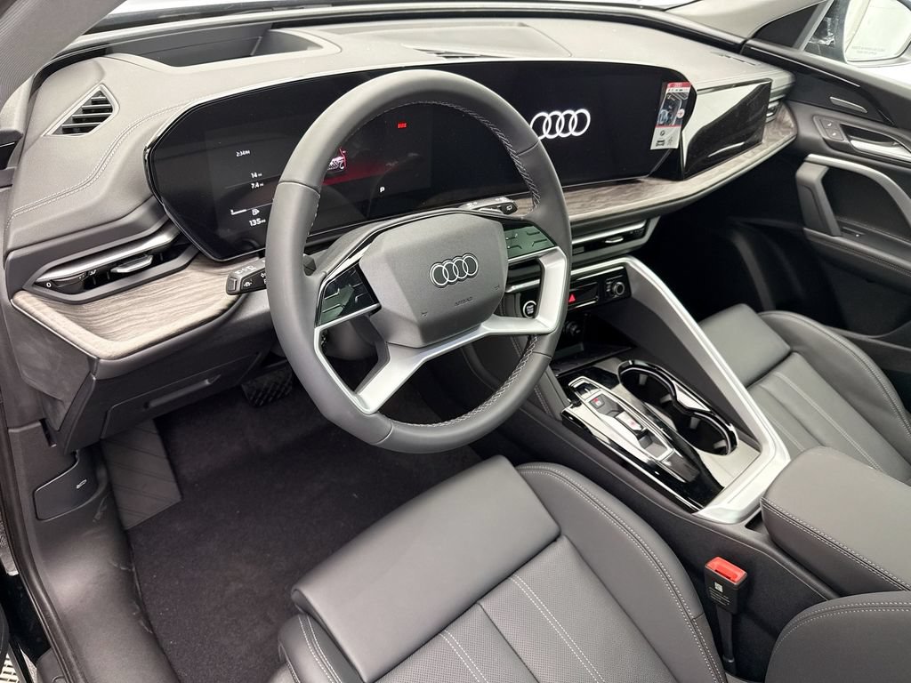 Used 2025 Audi Q5 Premium Plus AWD/4WD image 10