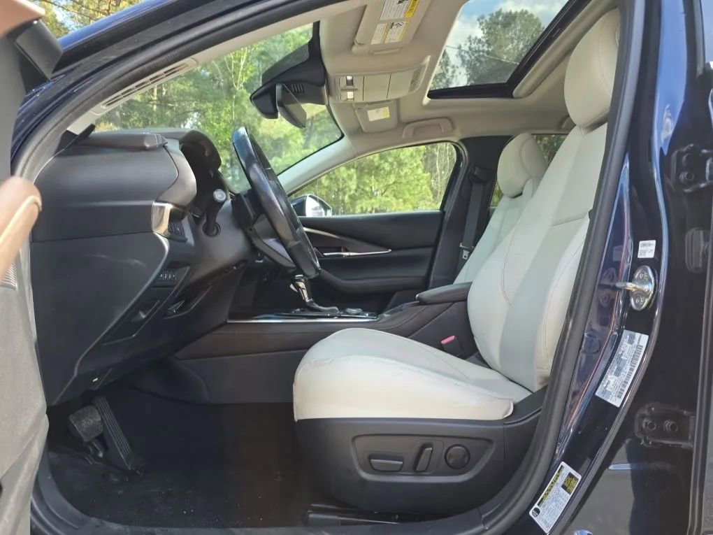 Used 2021 MAZDA CX-30 2.5 Turbo w/ Premium Package image 15