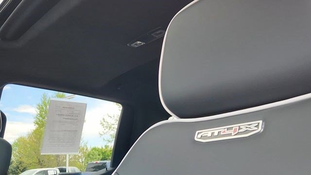 Used 2025 GMC Sierra 1500 AT4X AWD/4WD image 34