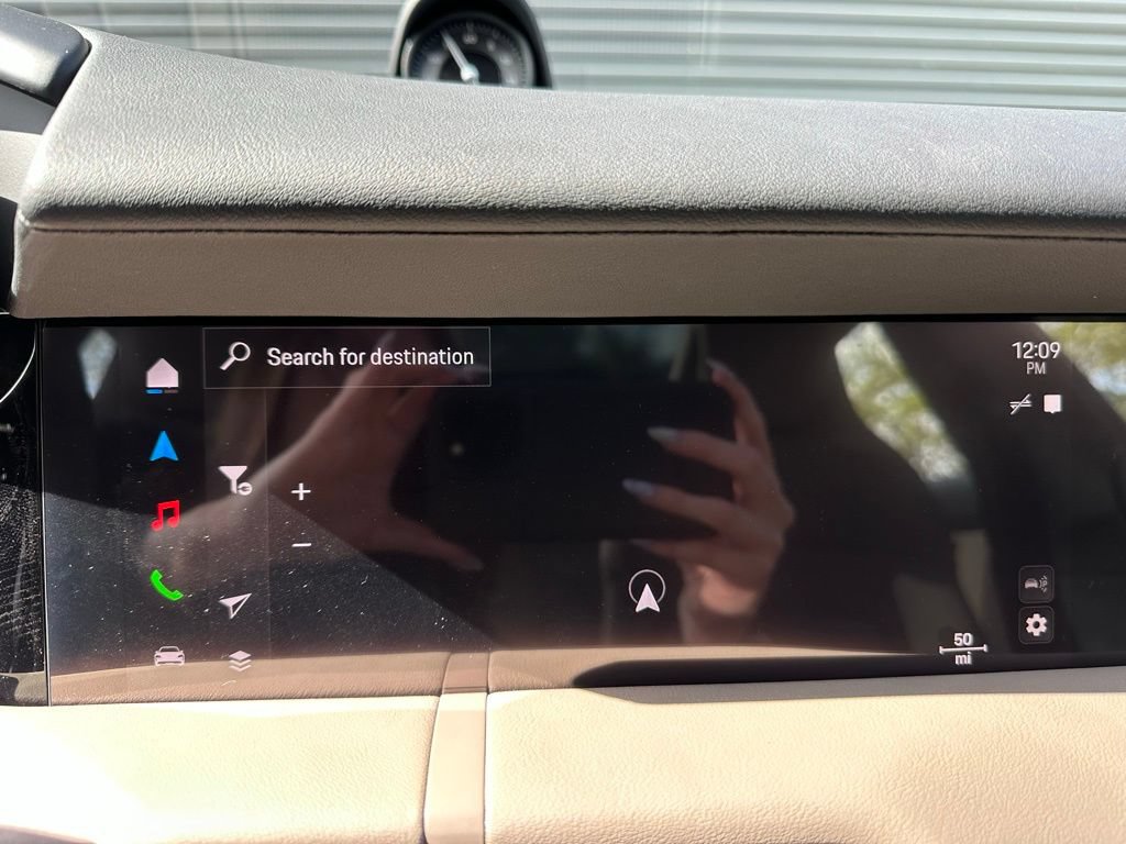 New 2026 Porsche Taycan 4S AWD/4WD image 32