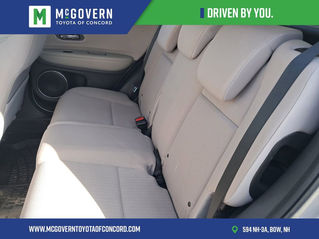 Used 2018 Honda HR-V EX image 12