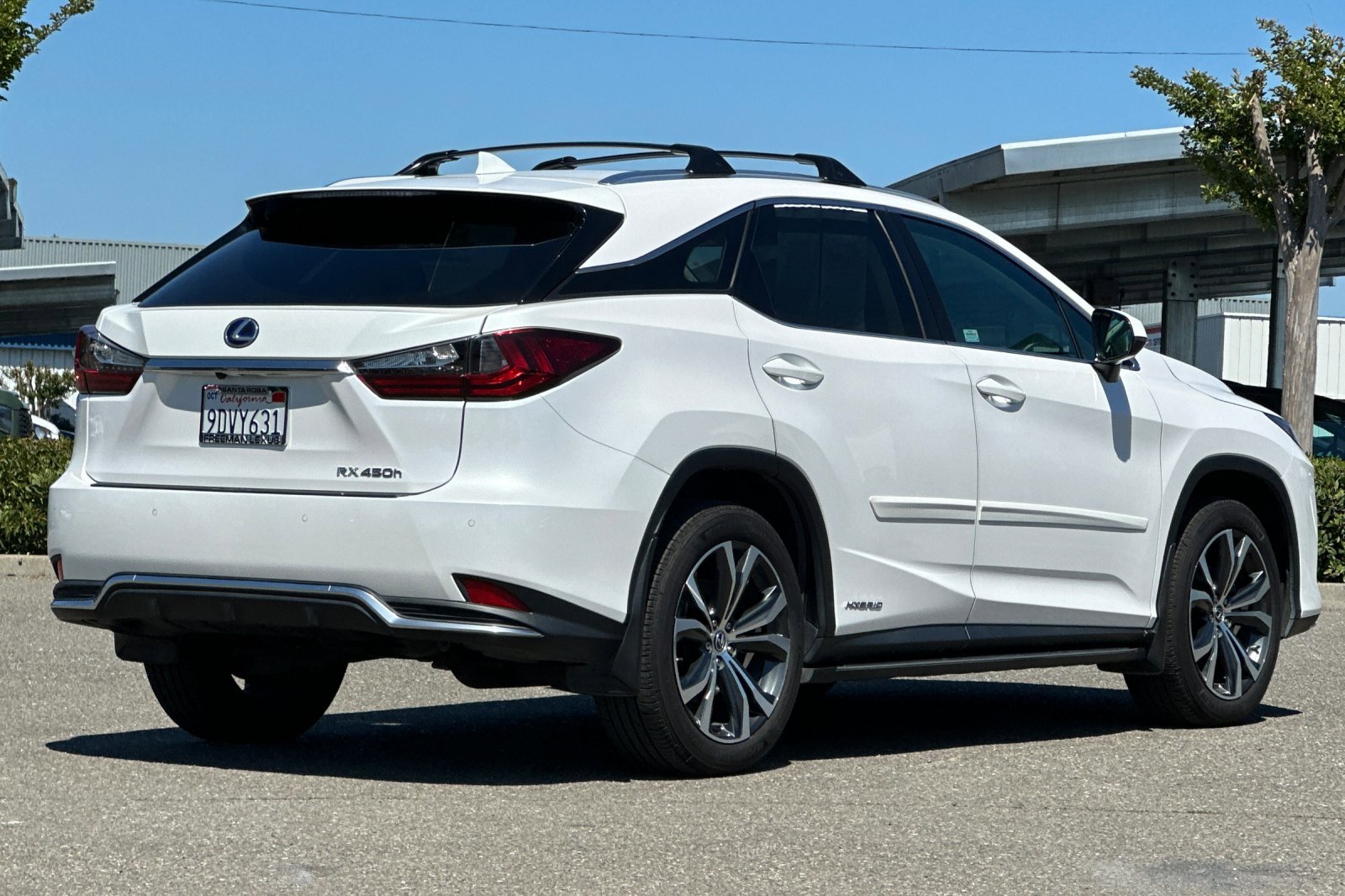 Certified 2022 Lexus RX 450h AWD w/ Premium Package image 4