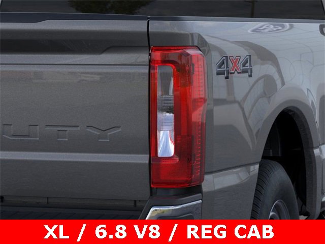 New 2026 Ford F350 XL w/ XL Chrome Package image 21