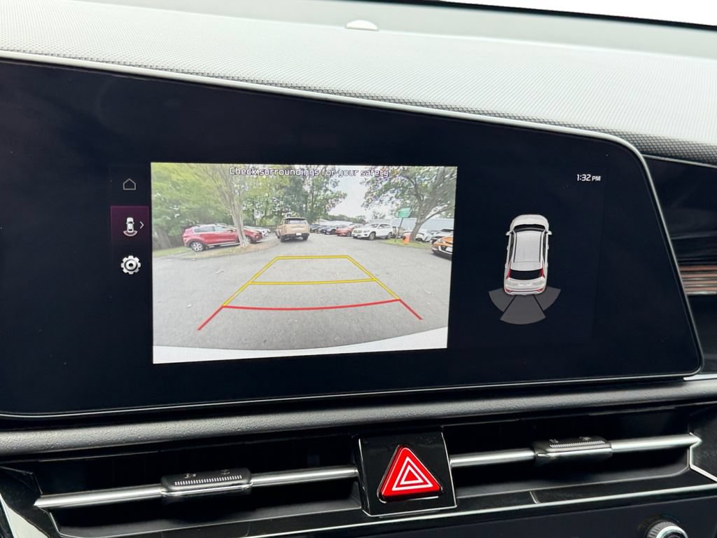 Certified 2025 Kia Niro Wind FWD image 23