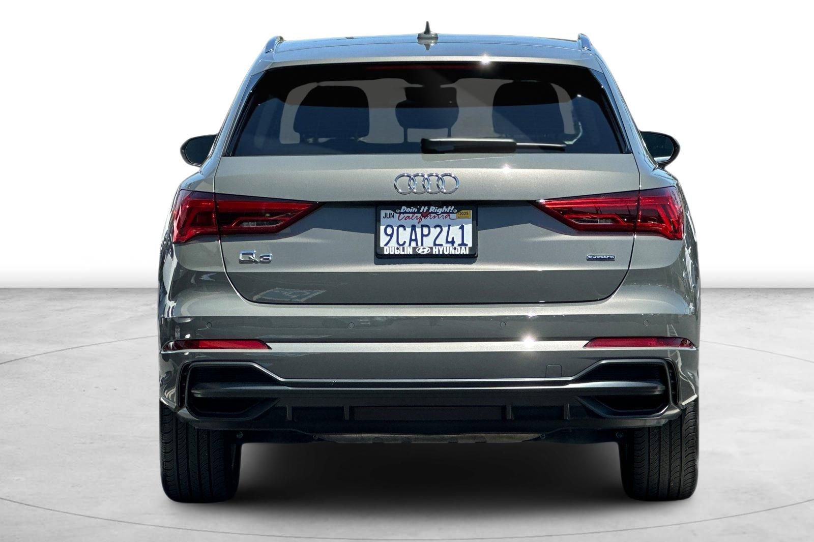 Used 2022 Audi Q3 2.0T Premium Plus w/ Premium Plus Package image 5