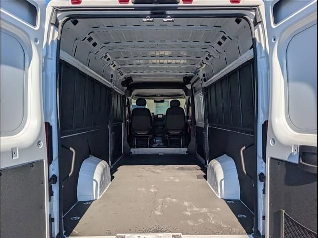 Used 2023 RAM ProMaster 3500 w/ Convenience Group image 16