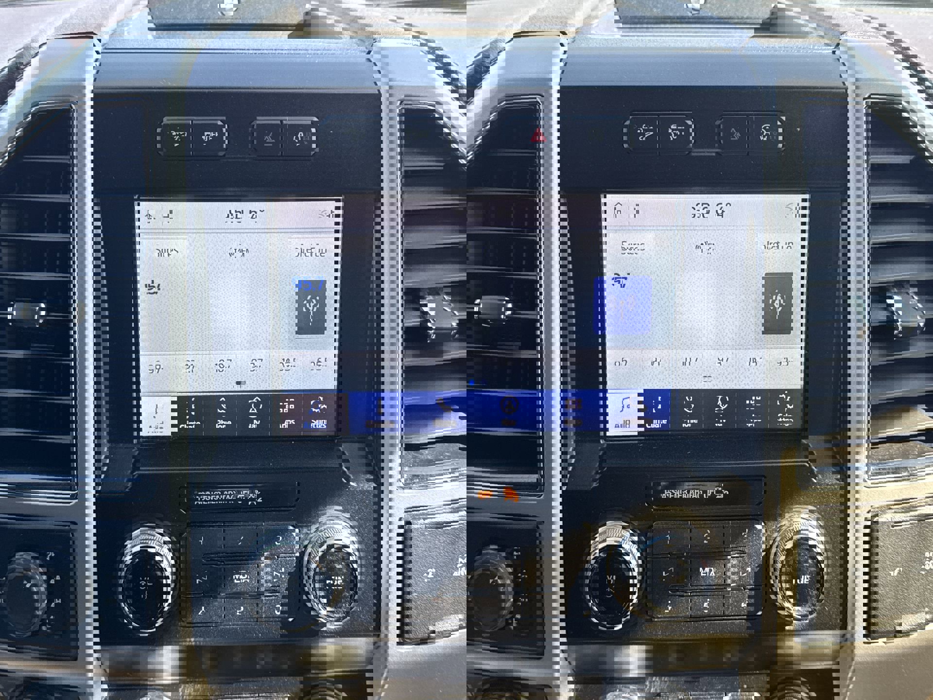 Used 2019 Ford F150 Lariat w/ Equipment Group 502A Luxury image 16