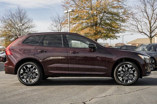 New 2026 Volvo XC60 B5 Ultra w/ Protection Package Premier image 3