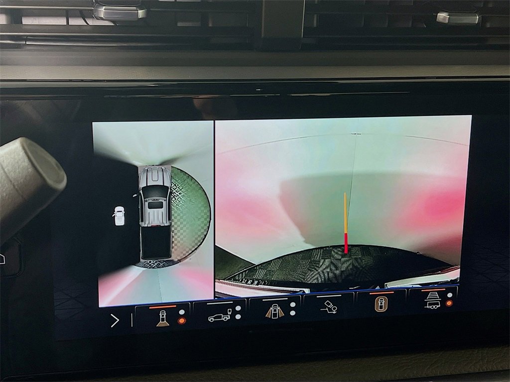 Used 2026 GMC Sierra 2500 Denali w/ Denali Reserve Package image 13