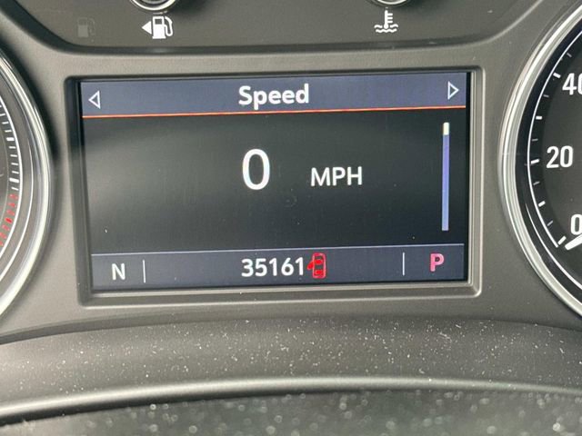Used 2024 Buick Enclave Essence w/ Experience Buick Package FWD image 33
