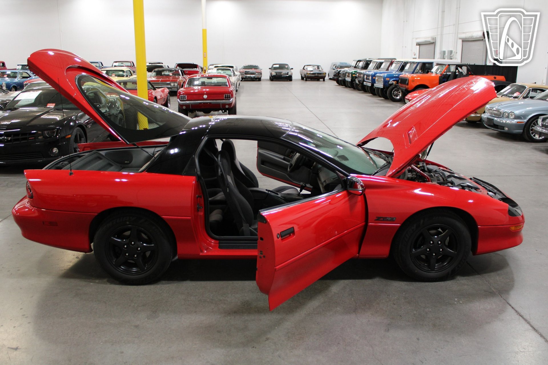 Used 1993 Chevrolet Camaro Z28 RWD image 35