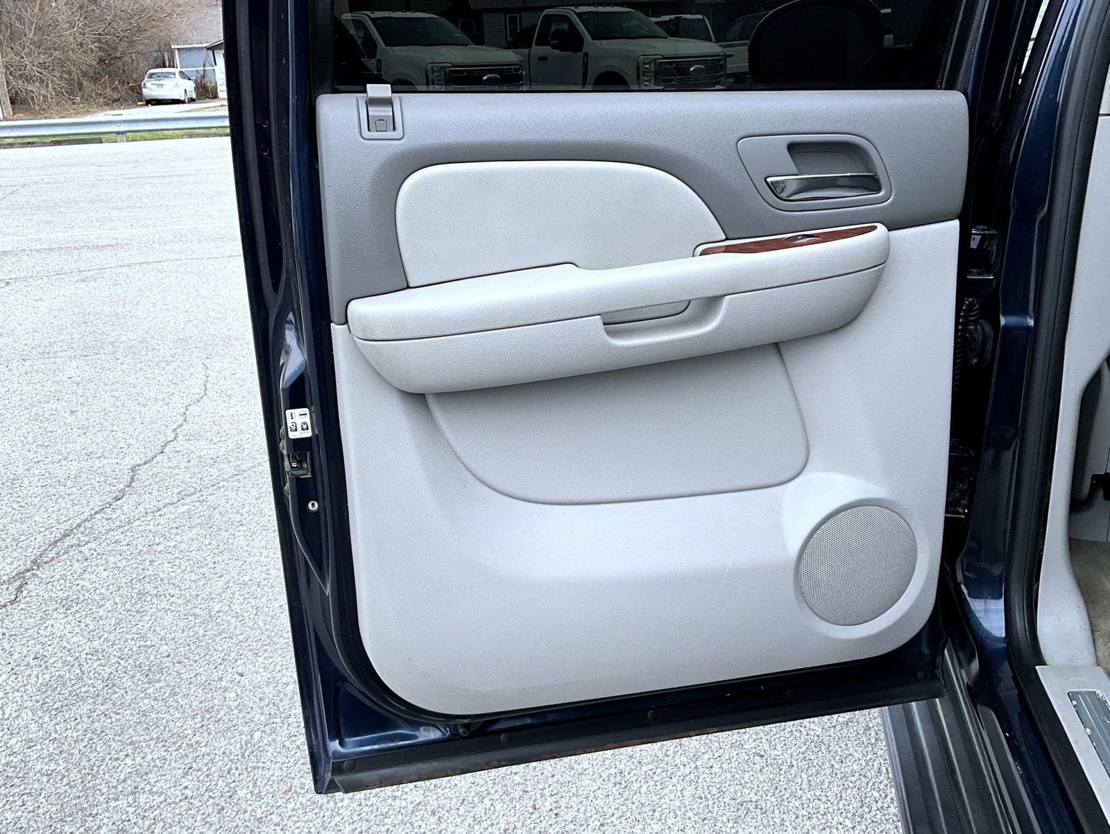 Used 2007 Chevrolet Avalanche LT w/ LT Preferred Equipment Group AWD/4WD image 21