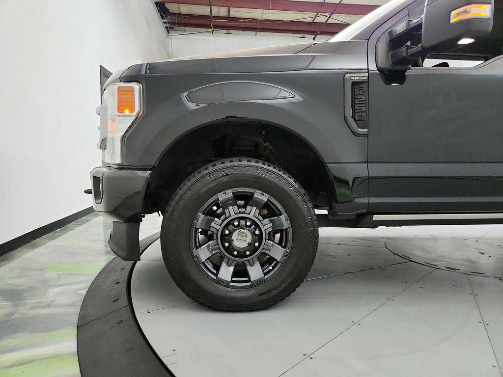 Used 2020 Ford F250 Lariat w/ Lariat Ultimate Package image 32