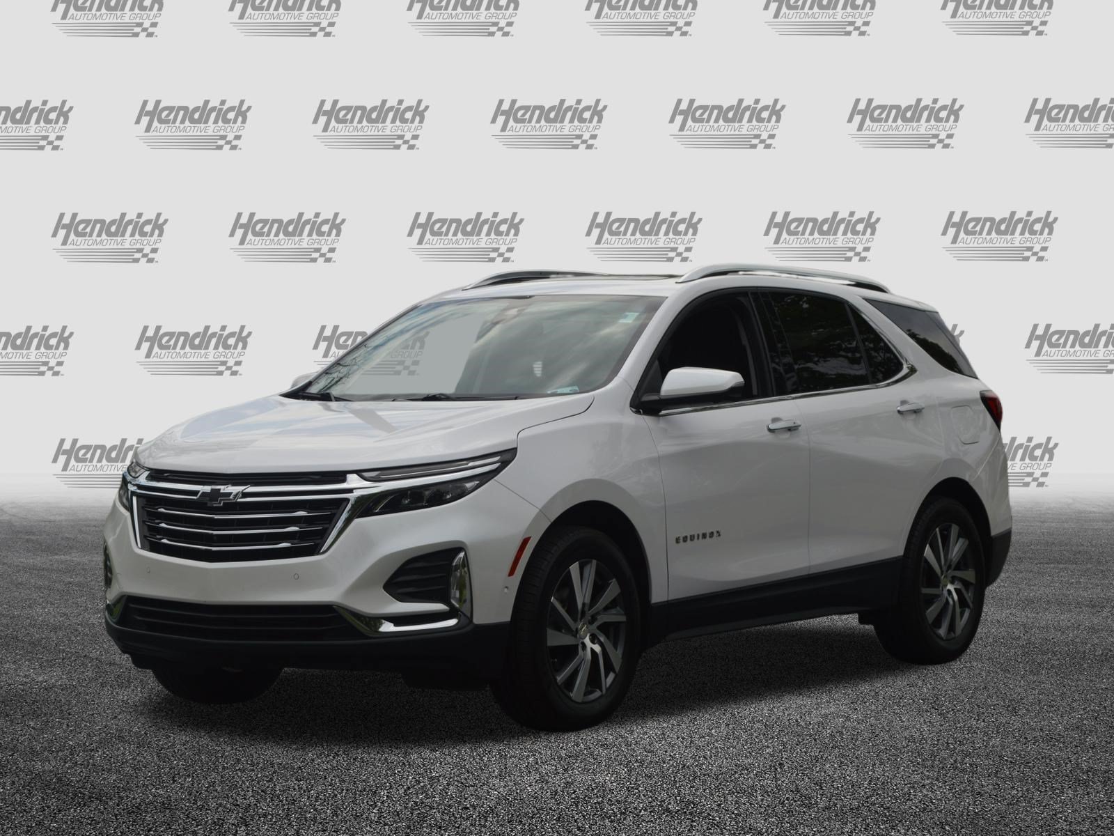 Used 2024 Chevrolet Equinox Premier AWD/4WD image 7