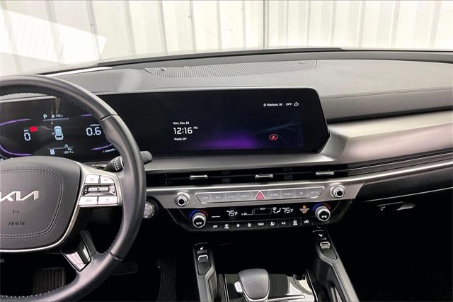 Used 2023 Kia Telluride S w/ S Sunroof Package image 6