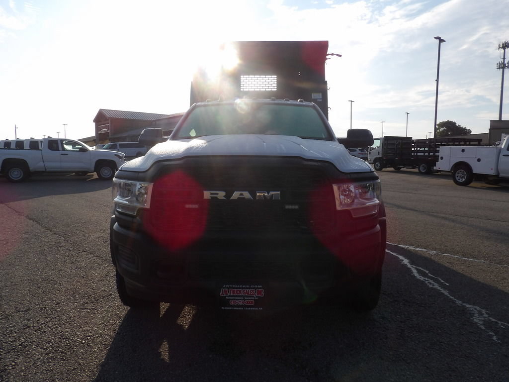 Used 2022 RAM 5500 Tradesman AWD/4WD image 12