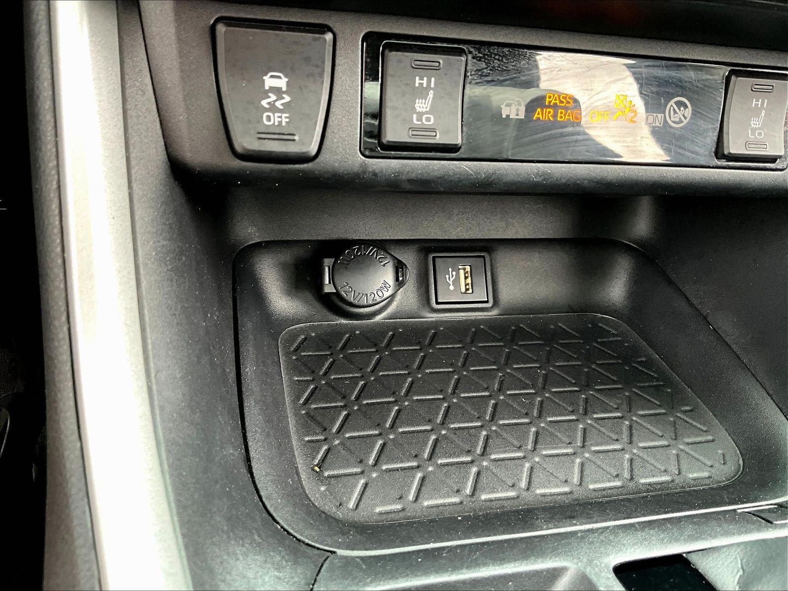 Used 2024 Toyota RAV4 XLE Premium w/ Weather Package AWD/4WD image 16