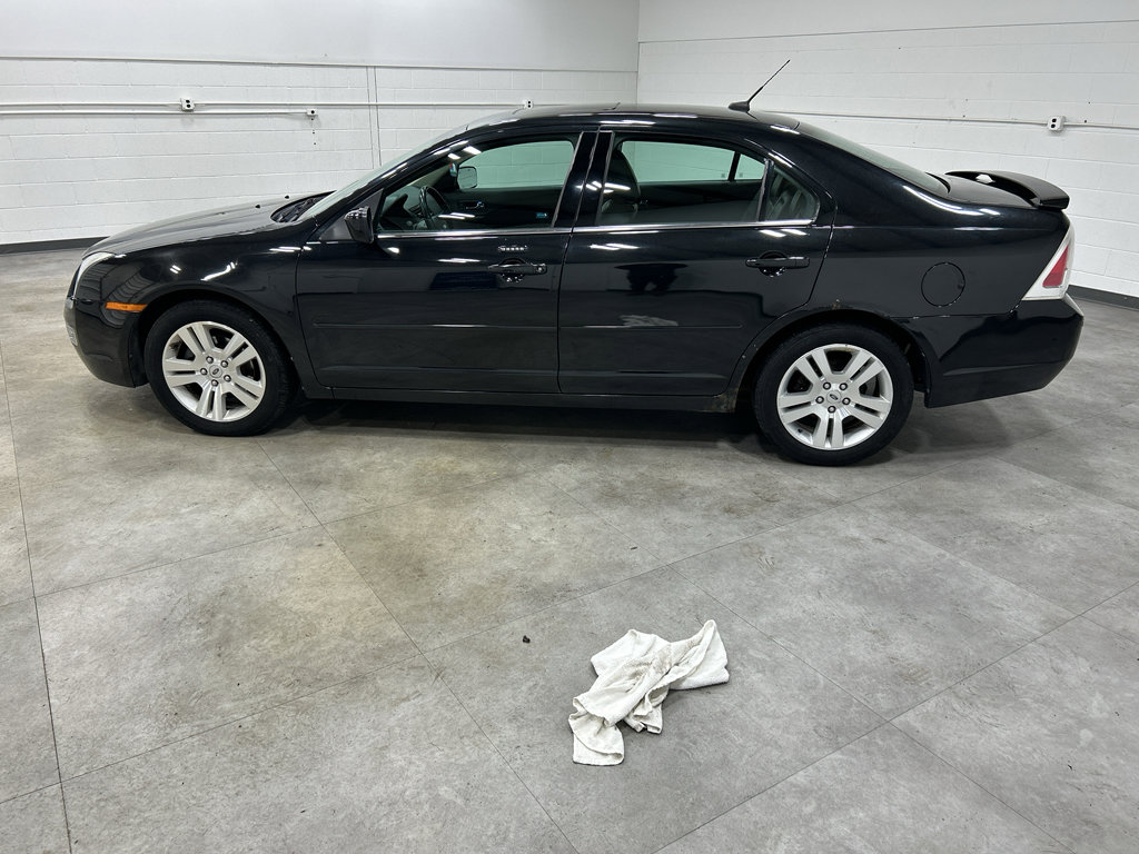 Used 2009 Ford Fusion SEL image 8