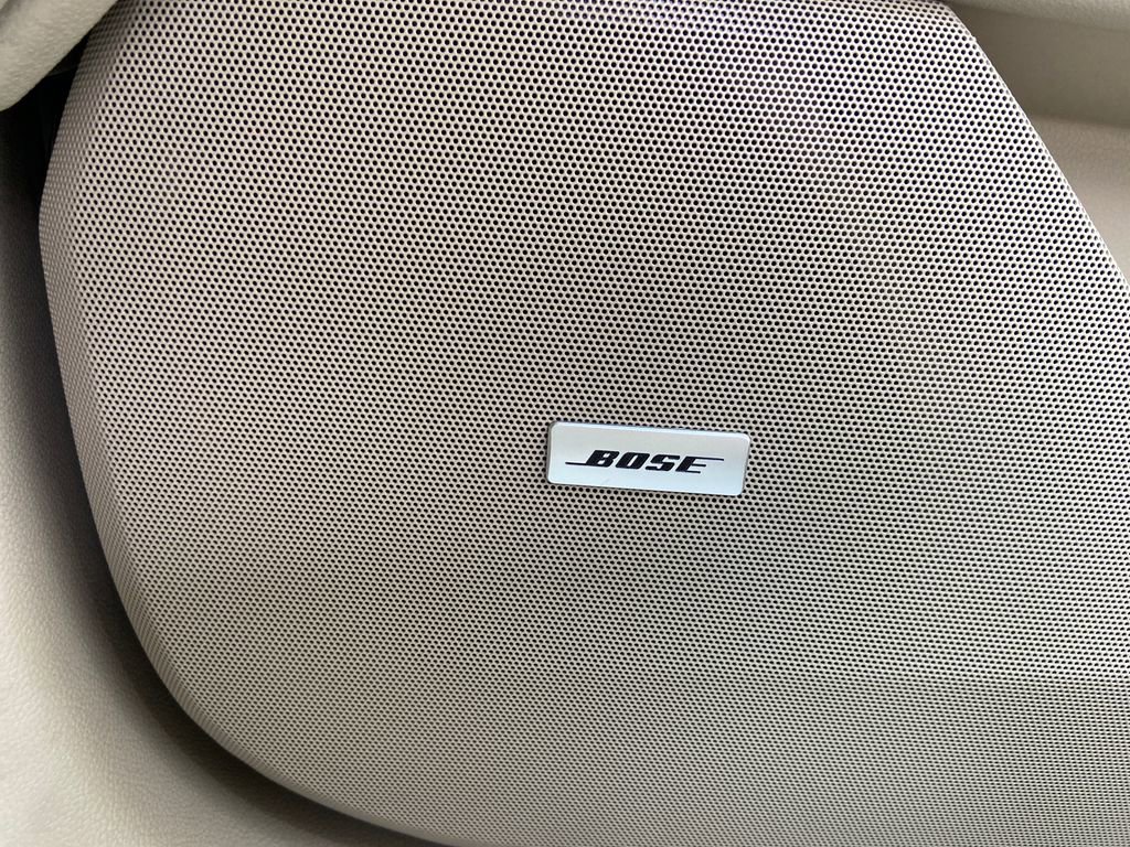 Used 2014 Cadillac XTS Premium image 36